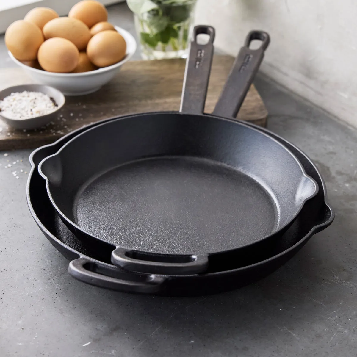 Bobby Flay by GreenPan 8" and 10" Cast Iron Frypan Set