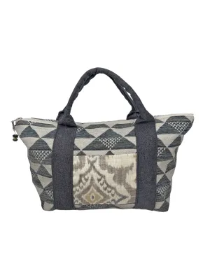 Davenport Davie LoadUPS Tote Bag