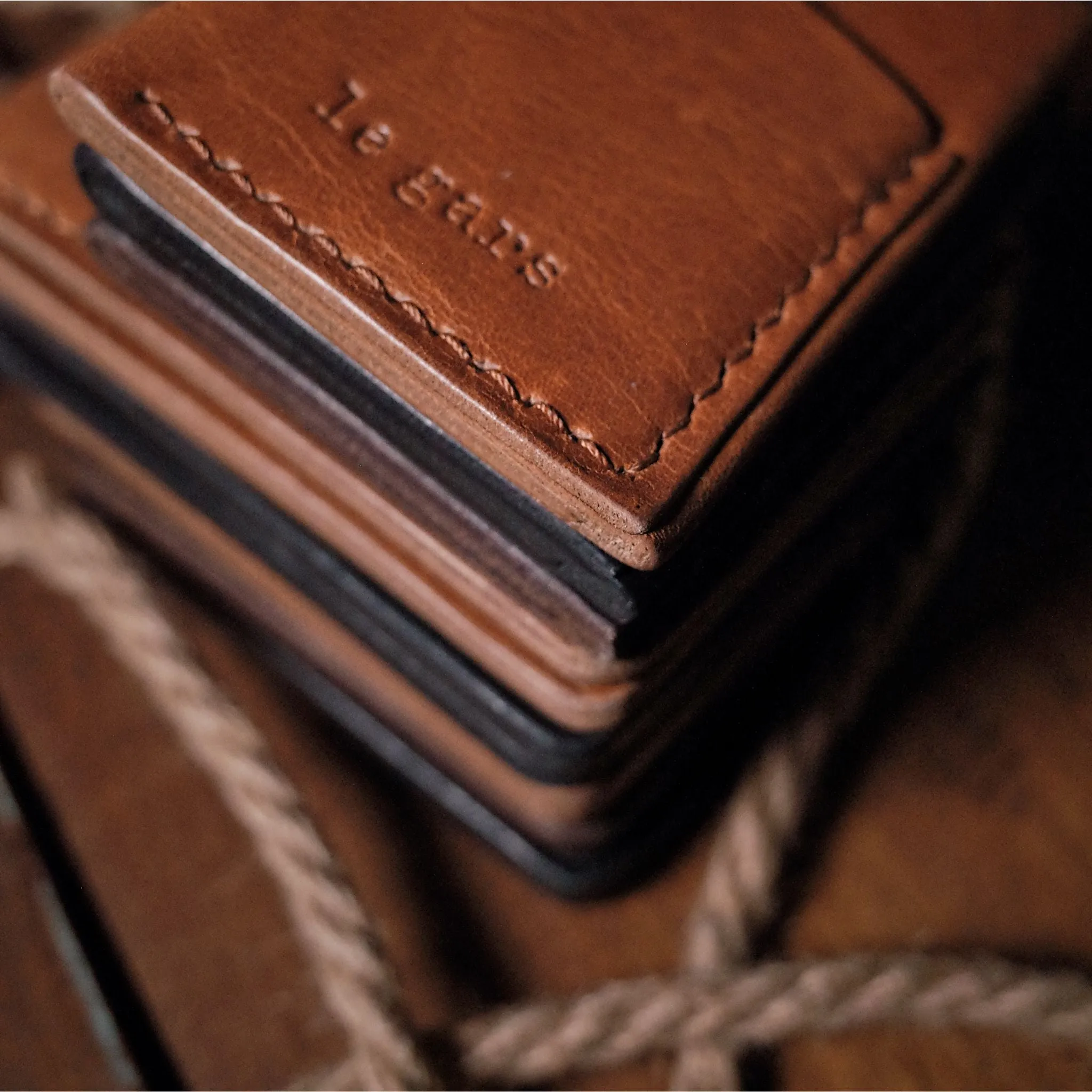 Gaspé Leather Cardholder – English Tan Edition