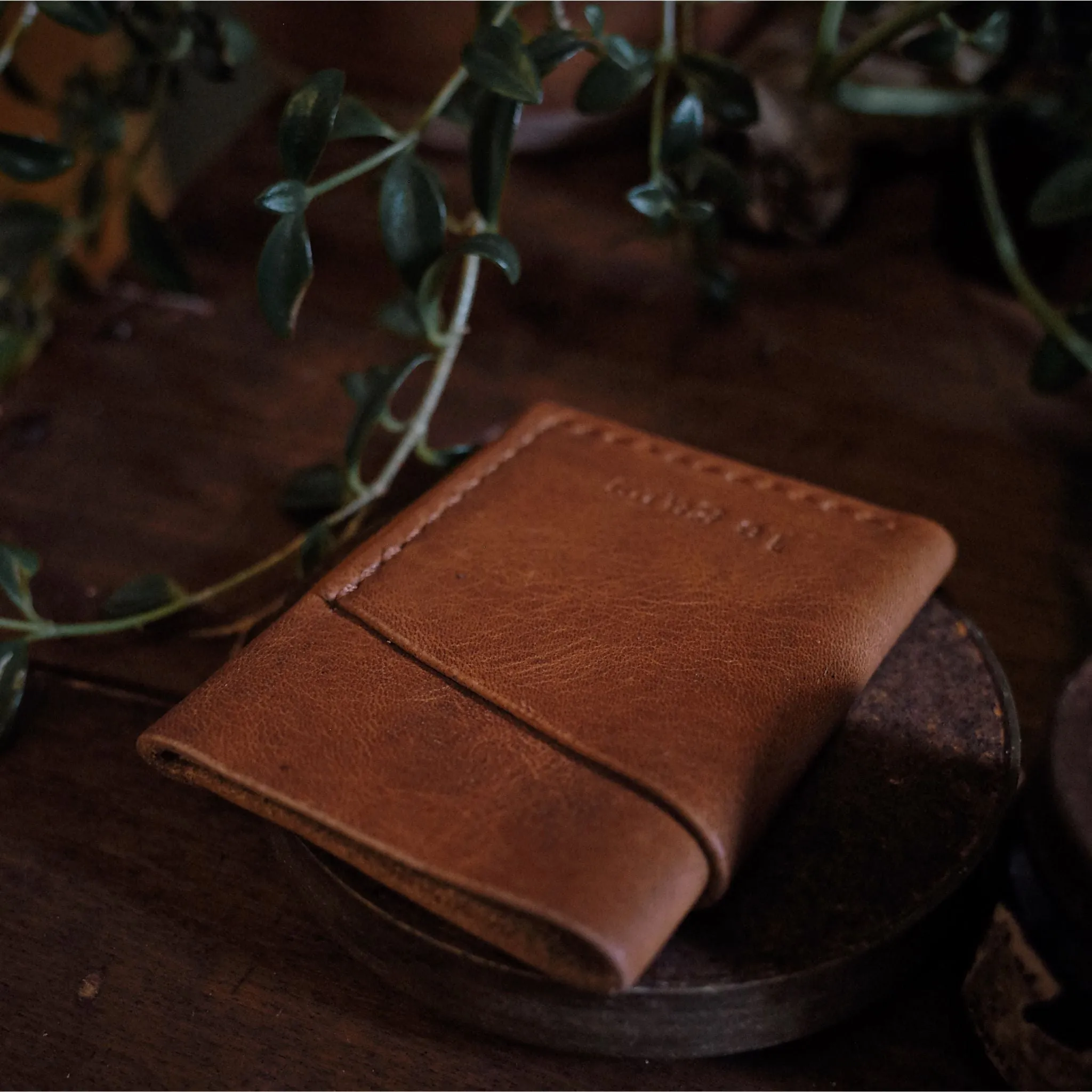 Gaspé Leather Cardholder – English Tan Edition