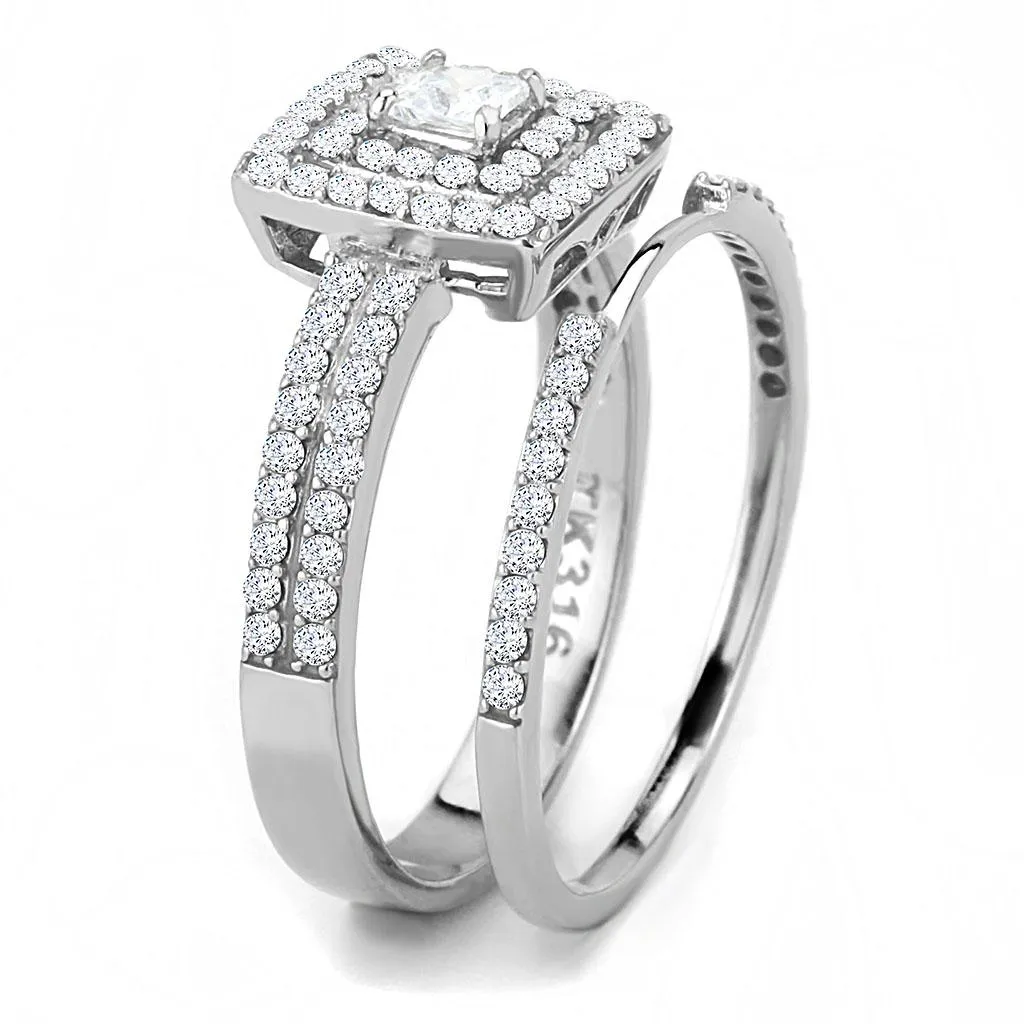 High polished (no plating) Stainless Steel Ring with AAA Grade CZ in Clear for Women Style DA064